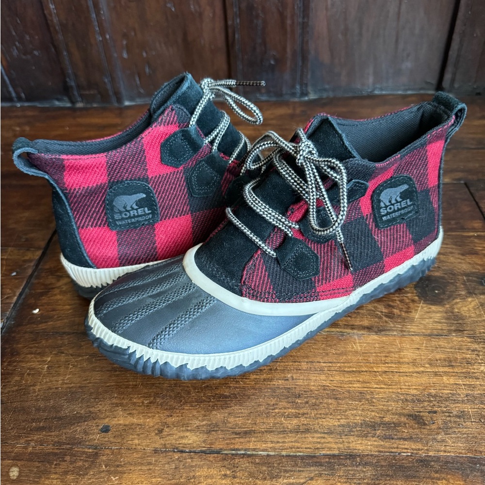 Sorel out and about duck boots